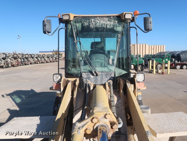 image for item DJ2254 2002 Caterpillar 938G  wheel loader