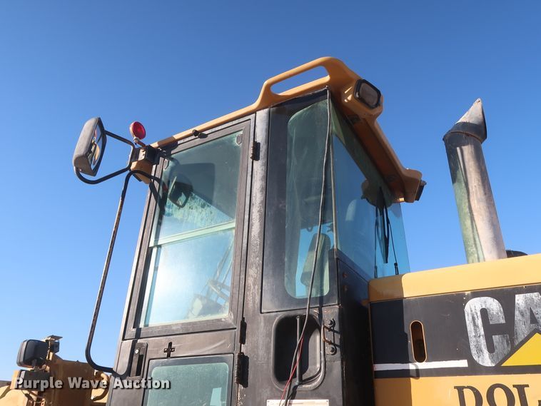 image for item DJ2254 2002 Caterpillar 938G  wheel loader