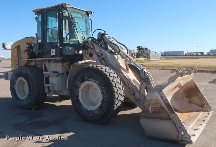 image for item DJ2255 2004 Caterpillar 924G  wheel loader