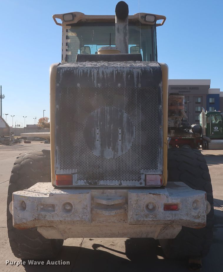 image for item DJ2255 2004 Caterpillar 924G  wheel loader