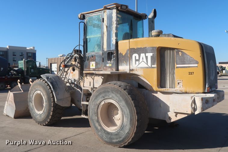 image for item DJ2255 2004 Caterpillar 924G  wheel loader