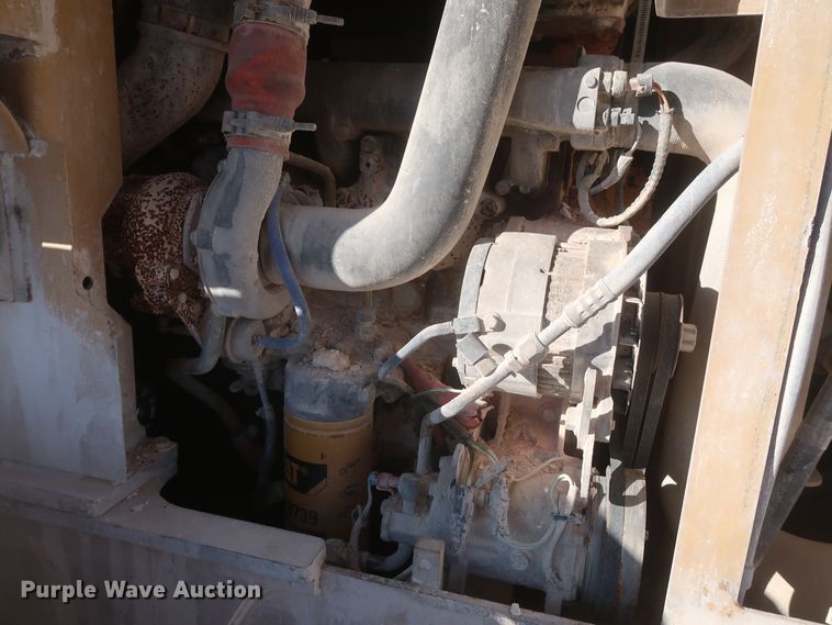 image for item DJ2255 2004 Caterpillar 924G  wheel loader