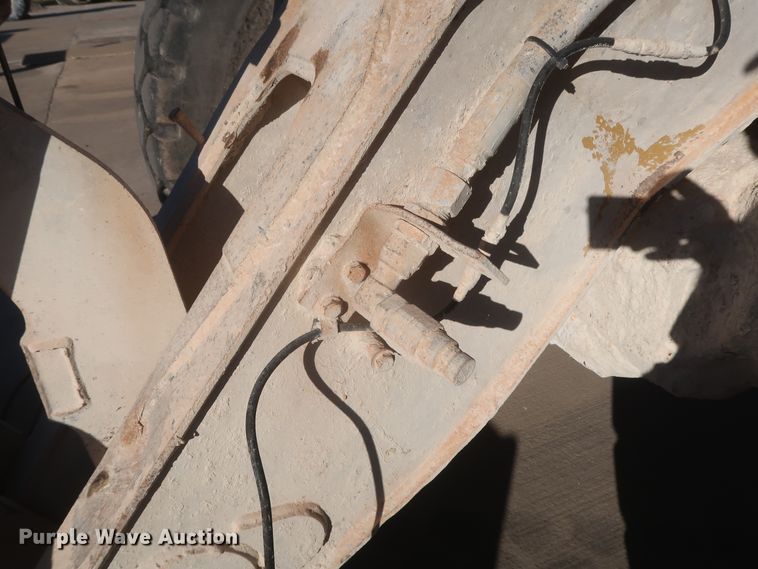 image for item DJ2255 2004 Caterpillar 924G  wheel loader