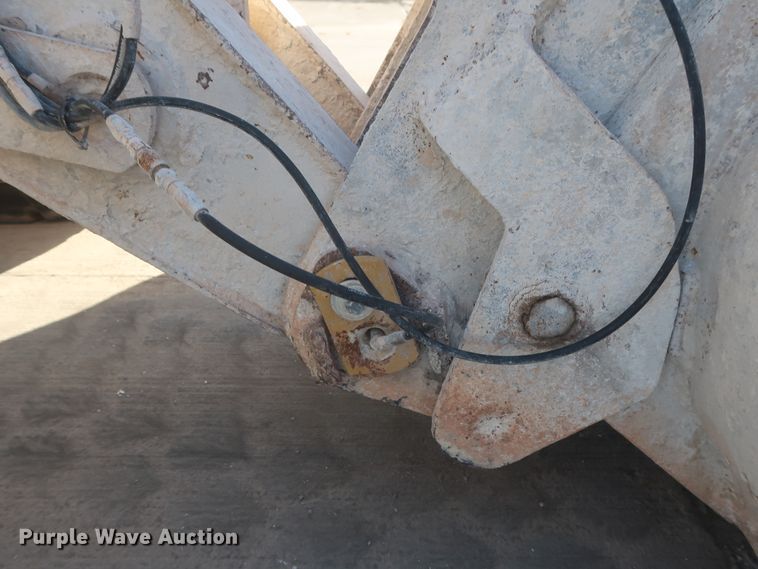 image for item DJ2255 2004 Caterpillar 924G  wheel loader