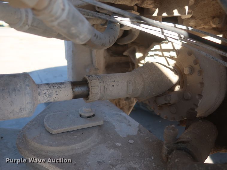 image for item DJ2255 2004 Caterpillar 924G  wheel loader