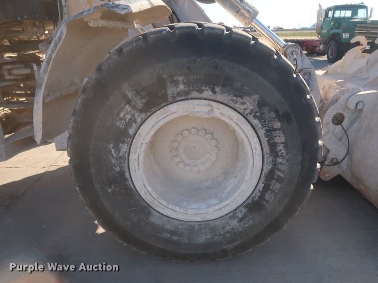image for item DJ2255 2004 Caterpillar 924G  wheel loader
