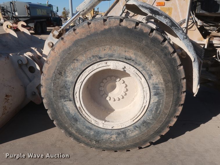 image for item DJ2255 2004 Caterpillar 924G  wheel loader