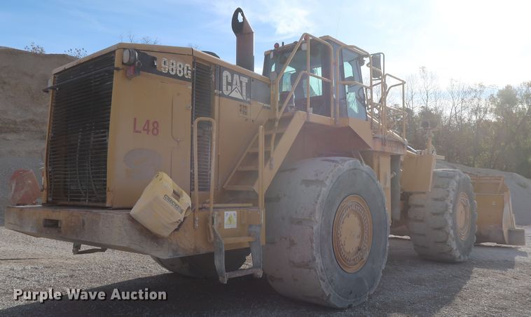 image for item DJ2256 2002 Caterpillar 988G  wheel loader