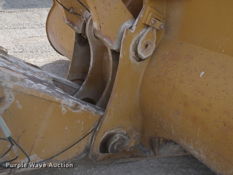 image for item DJ2256 2002 Caterpillar 988G  wheel loader