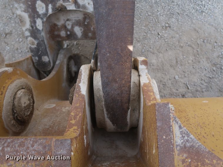 image for item DJ2256 2002 Caterpillar 988G  wheel loader