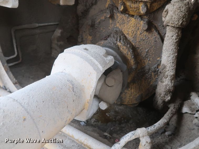 image for item DJ2256 2002 Caterpillar 988G  wheel loader