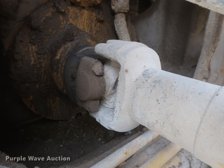 image for item DJ2256 2002 Caterpillar 988G  wheel loader