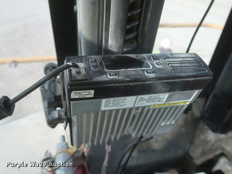 image for item DJ2256 2002 Caterpillar 988G  wheel loader