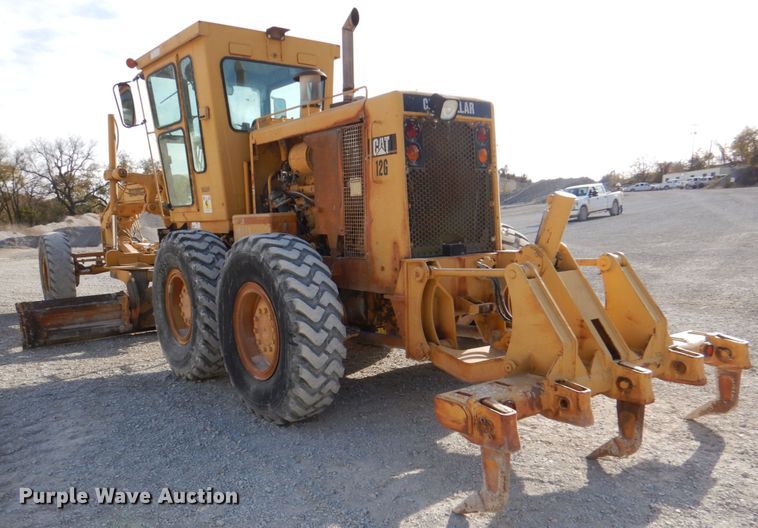 image for item DJ2257 1990 Caterpillar 12G  motor grader