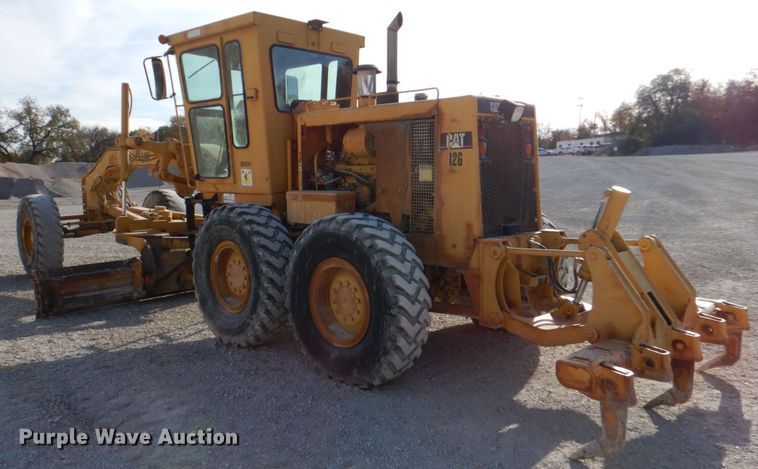 image for item DJ2257 1990 Caterpillar 12G  motor grader