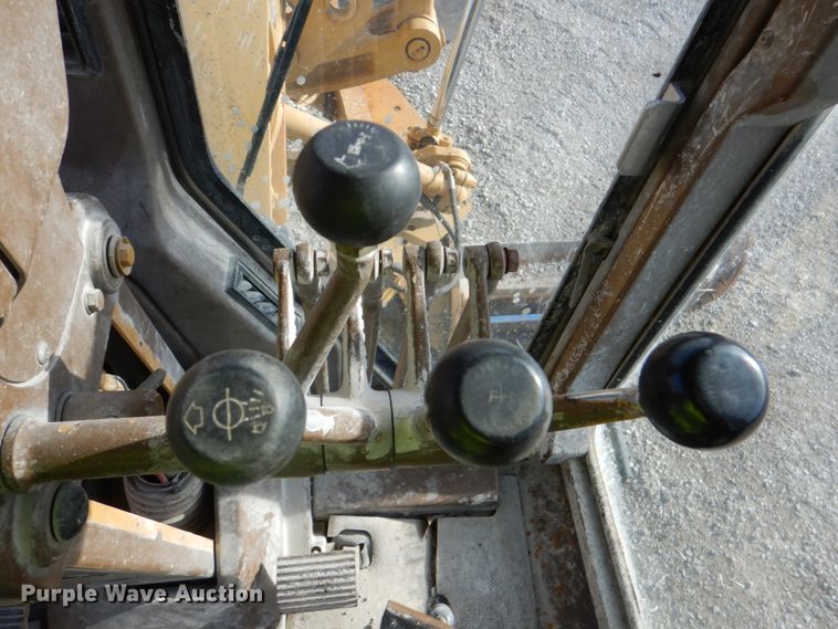 image for item DJ2257 1990 Caterpillar 12G  motor grader