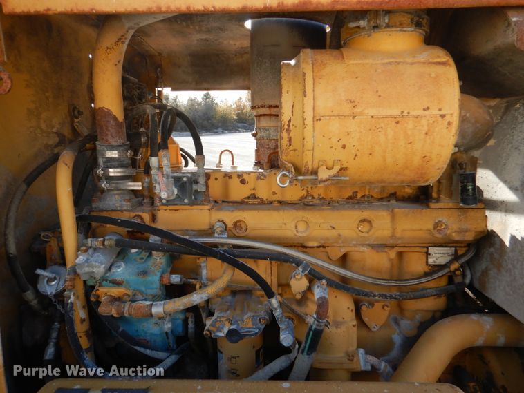 image for item DJ2257 1990 Caterpillar 12G  motor grader