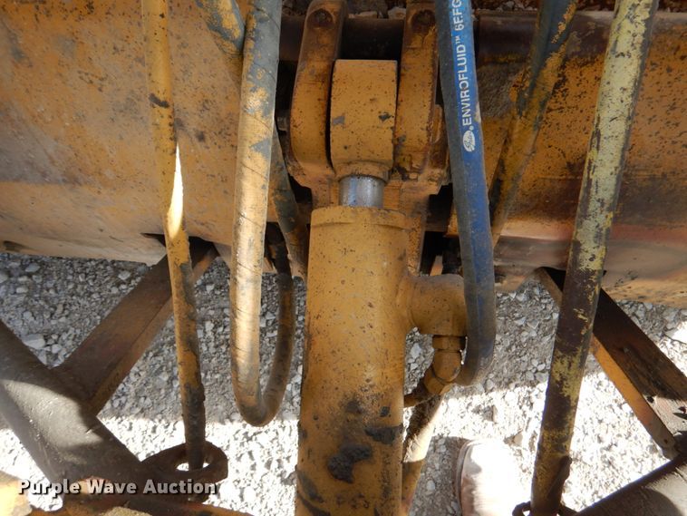 image for item DJ2257 1990 Caterpillar 12G  motor grader