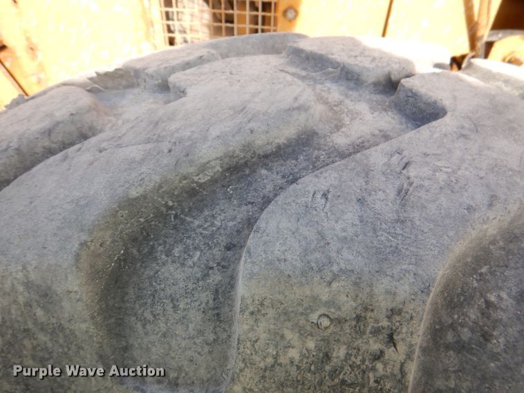 image for item DJ2257 1990 Caterpillar 12G  motor grader