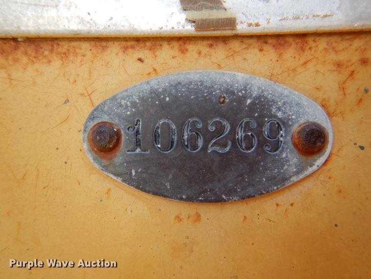 image for item DJ2257 1990 Caterpillar 12G  motor grader