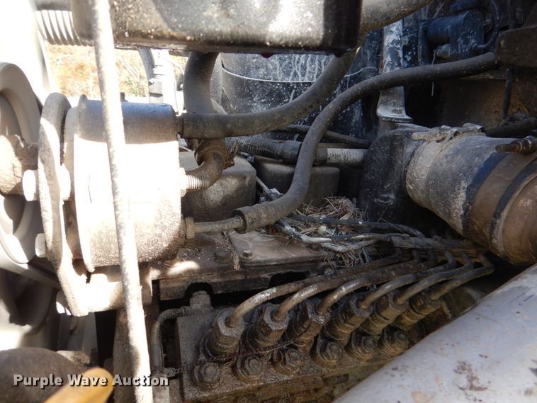 image for item DJ2258 1999 Ford F800  utility truck with crane