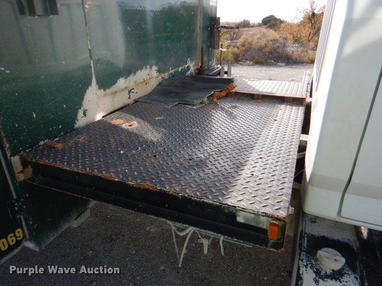 image for item DJ2258 1999 Ford F800  utility truck with crane