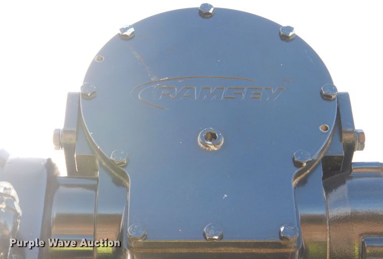 image for item DJ2258 1999 Ford F800  utility truck with crane