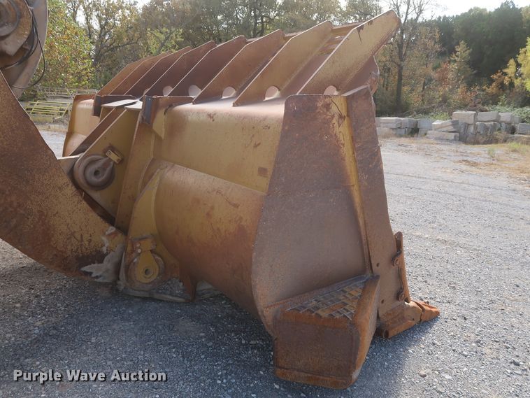 image for item DJ2259 1995 Caterpillar 990 Series II  wheel loader