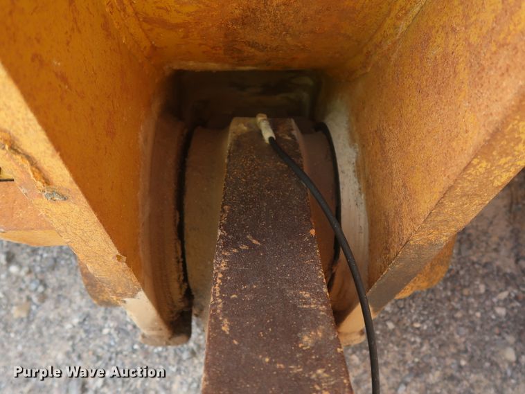 image for item DJ2259 1995 Caterpillar 990 Series II  wheel loader