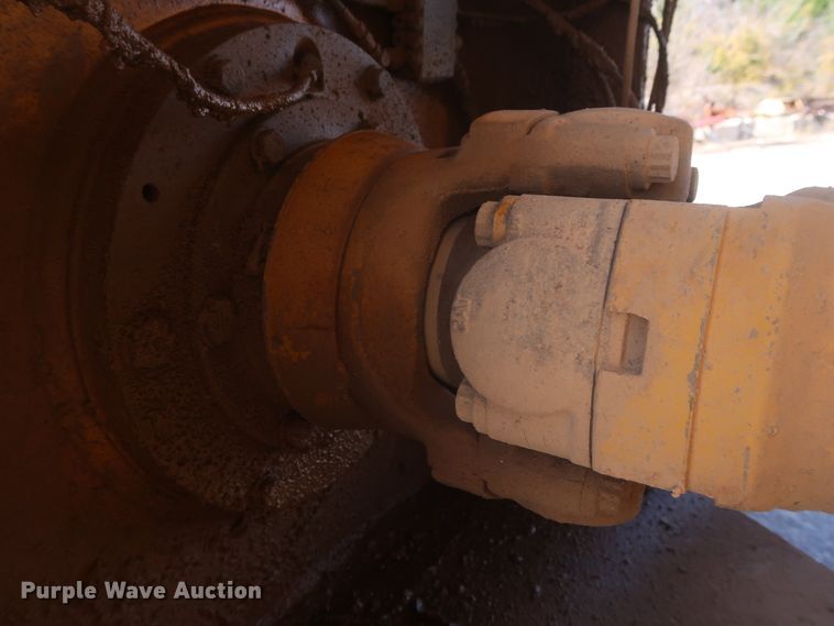 image for item DJ2259 1995 Caterpillar 990 Series II  wheel loader