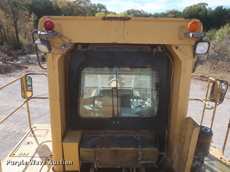 image for item DJ2259 1995 Caterpillar 990 Series II  wheel loader