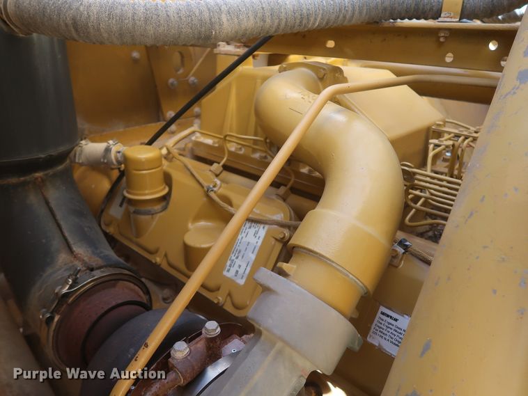 image for item DJ2259 1995 Caterpillar 990 Series II  wheel loader