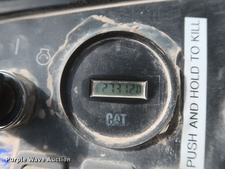 image for item DJ2259 1995 Caterpillar 990 Series II  wheel loader