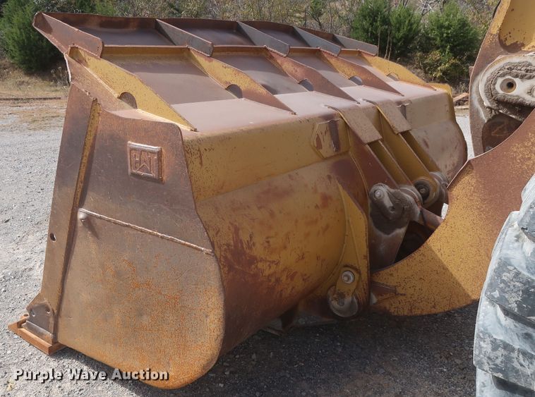 image for item DJ2260 2003 Caterpillar 980G Series II  wheel loader