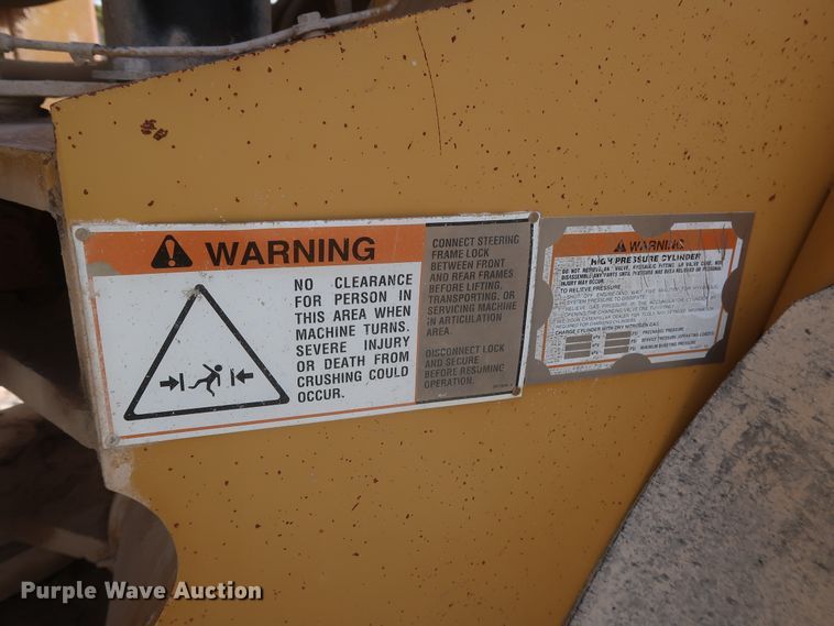 image for item DJ2260 2003 Caterpillar 980G Series II  wheel loader