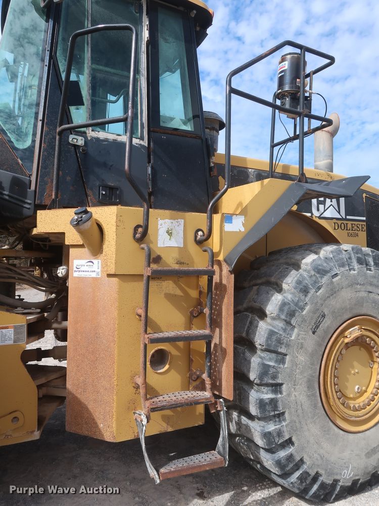 image for item DJ2260 2003 Caterpillar 980G Series II  wheel loader