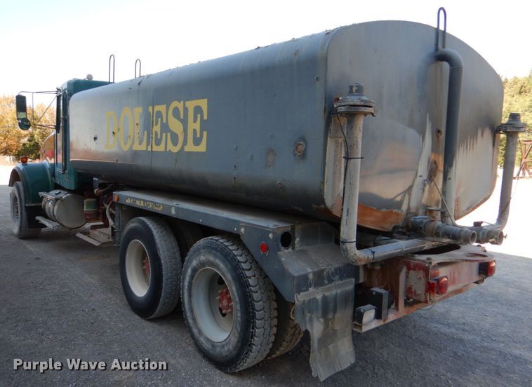 image for item DJ2261 2000 Kenworth W900  water truck