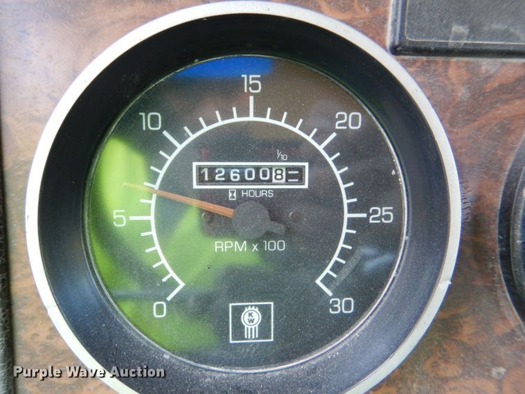 image for item DJ2261 2000 Kenworth W900  water truck