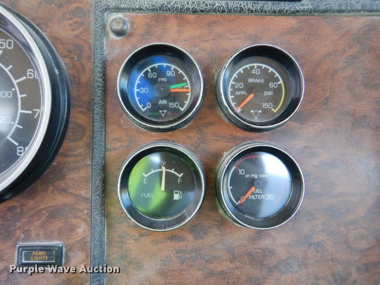 image for item DJ2261 2000 Kenworth W900  water truck