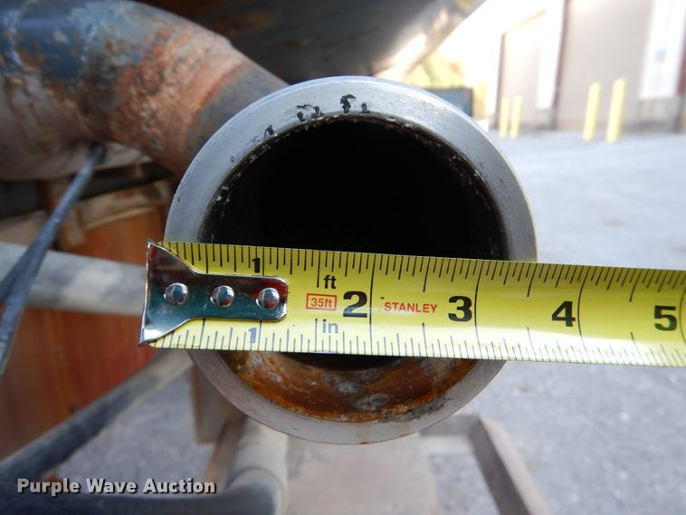 image for item DJ2261 2000 Kenworth W900  water truck