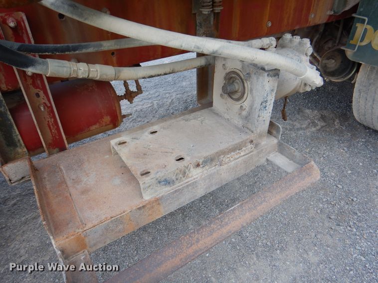 image for item DJ2261 2000 Kenworth W900  water truck