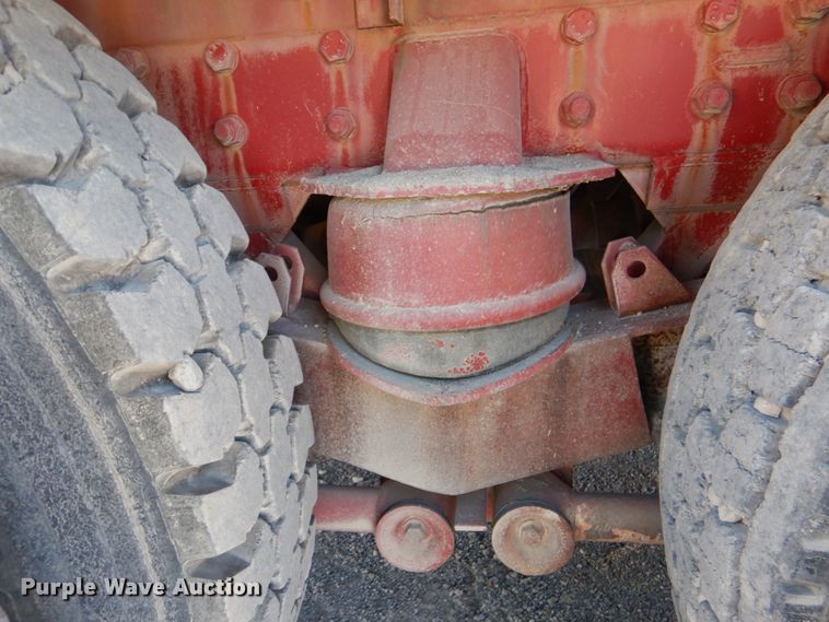 image for item DJ2261 2000 Kenworth W900  water truck