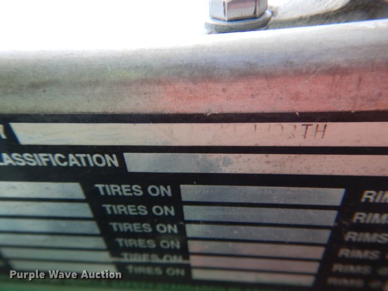 image for item DJ2261 2000 Kenworth W900  water truck