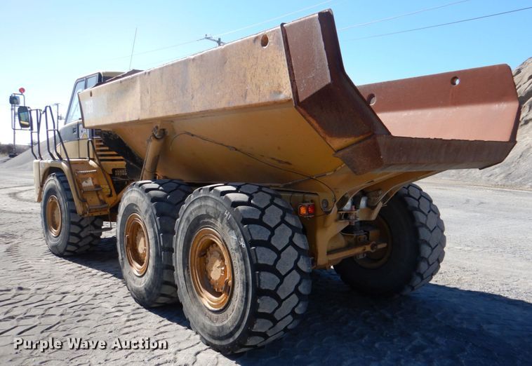 image for item DJ2266 2005 Caterpillar 730  haul truck