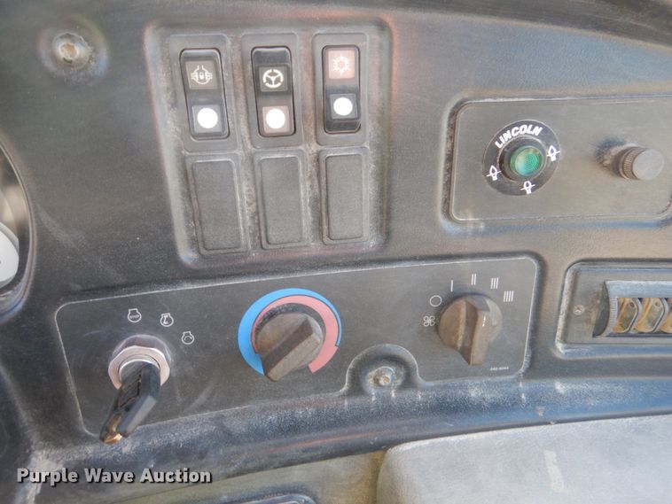 image for item DJ2266 2005 Caterpillar 730  haul truck