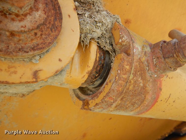 image for item DJ2266 2005 Caterpillar 730  haul truck