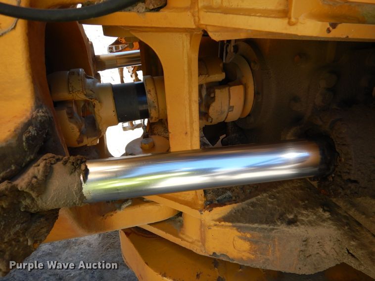 image for item DJ2266 2005 Caterpillar 730  haul truck