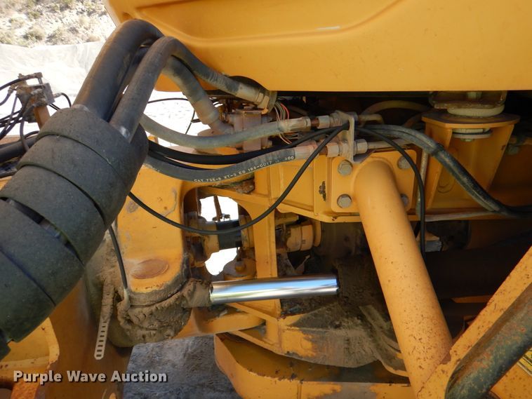 image for item DJ2266 2005 Caterpillar 730  haul truck