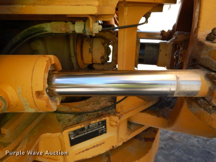 image for item DJ2266 2005 Caterpillar 730  haul truck