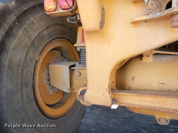 image for item DJ2266 2005 Caterpillar 730  haul truck